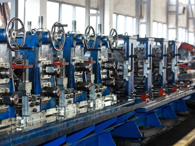 hydraulic and pneumatic equipment